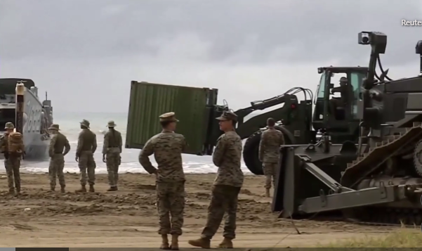 Stanje na Karibima sve napetije: Američki avioni blizu Venecuele, objavljen novi snimak gomilanja trupa i opreme