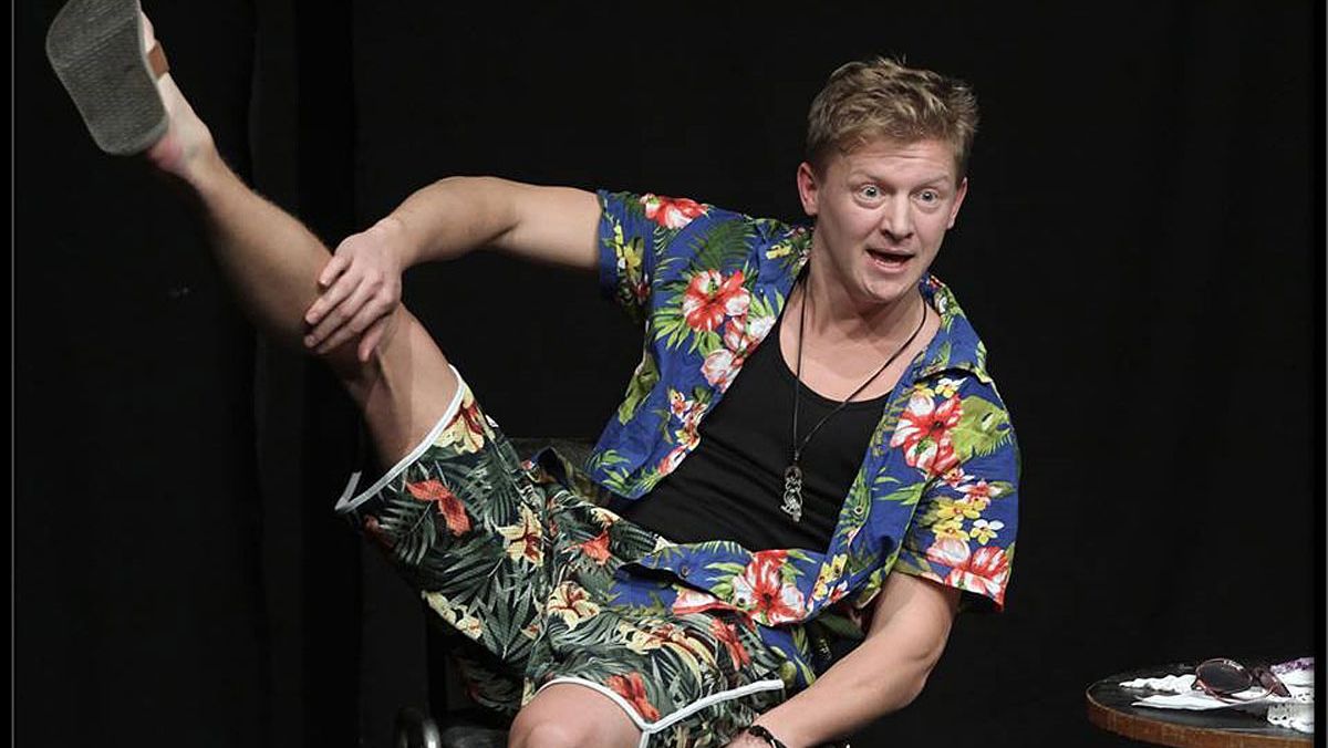 Rijad Gvozden sa predstavom “Bosanac na odmoru” u Donjem Vakufu