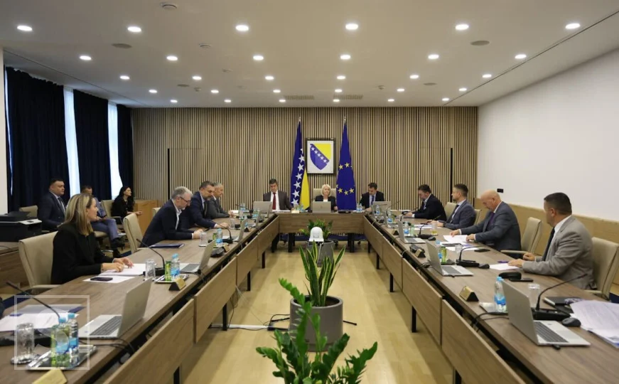 Danas sjednica Vijeća ministara BiH: Na stolu dva važna europska zakona i glavni pregovarač sa EU
