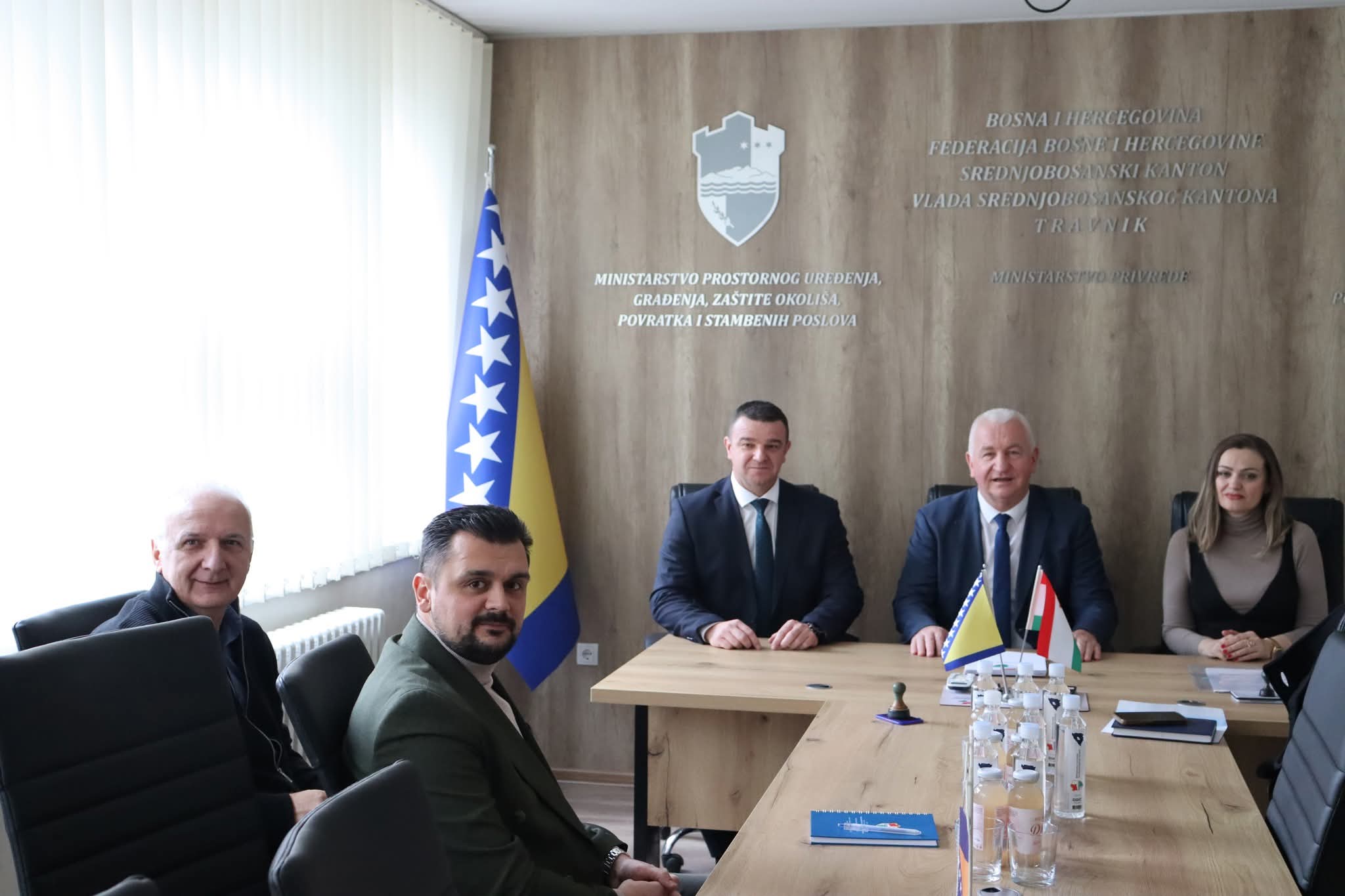 Potpisan ugovor o koncesiji između Ministarstva privrede Srednjobosanskog kantona i Elektroprivrede BiH