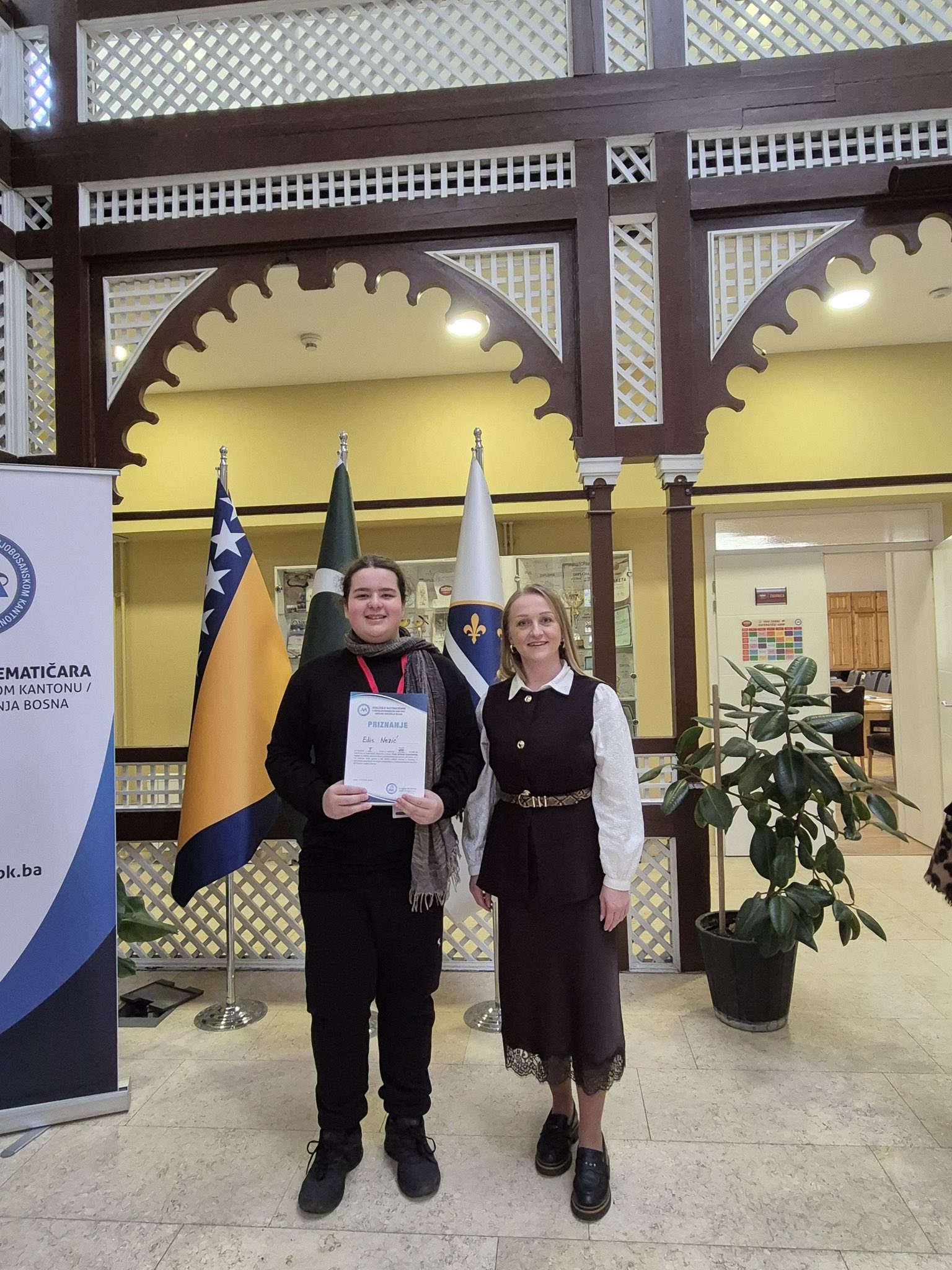 Veliki uspjeh učenika Prve OŠ Edisa Nezića na takmičenju iz matematike