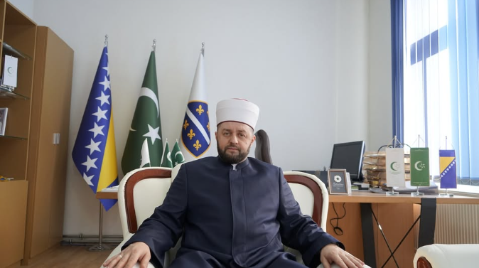 VIDEO : Ramazanska čestitka Amira ef. Čavka glavnog imama Medžlisa islamske zajednice Donji Vakuf