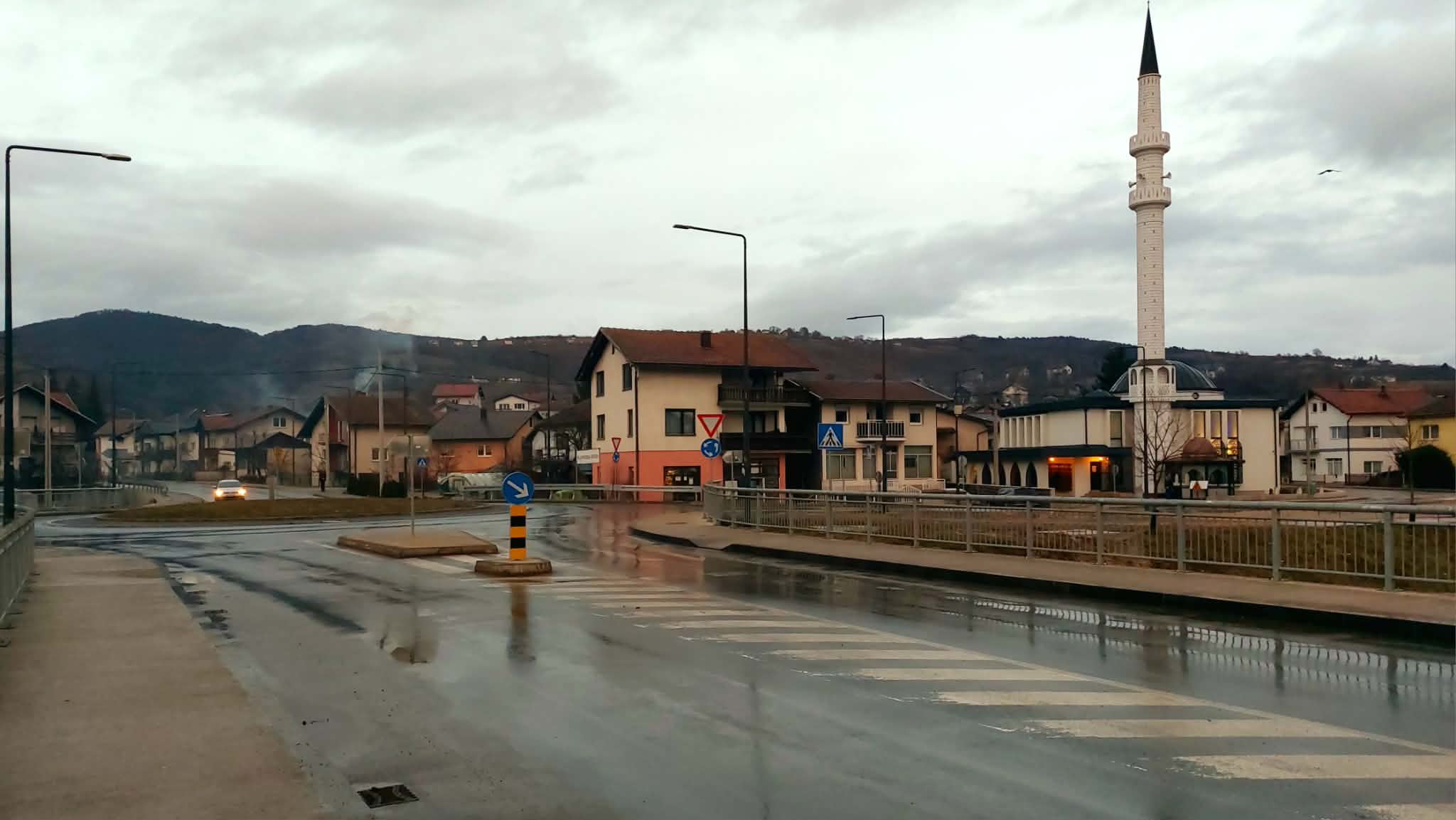 Stanje na putevima u BiH: Magla smanjuje vidljivost i otežava saobraćaj