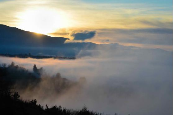 Saobraća se po suhom ili vlažnom kolovozu – Magla smanjuje vidljivost i na širem području Donjeg Vakufa