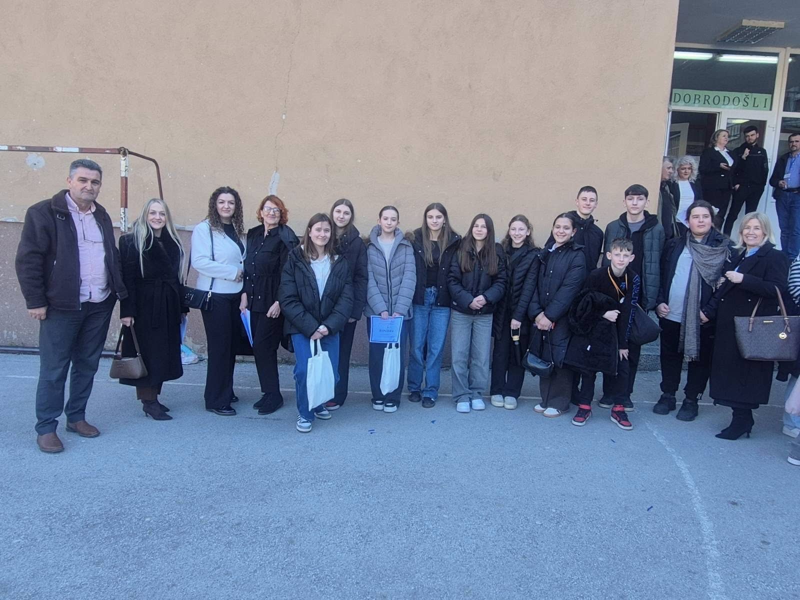 Odlični rezultati učenika Prve osnovne škole Donji Vakuf na Kantonalnom takmičenju iz matematike