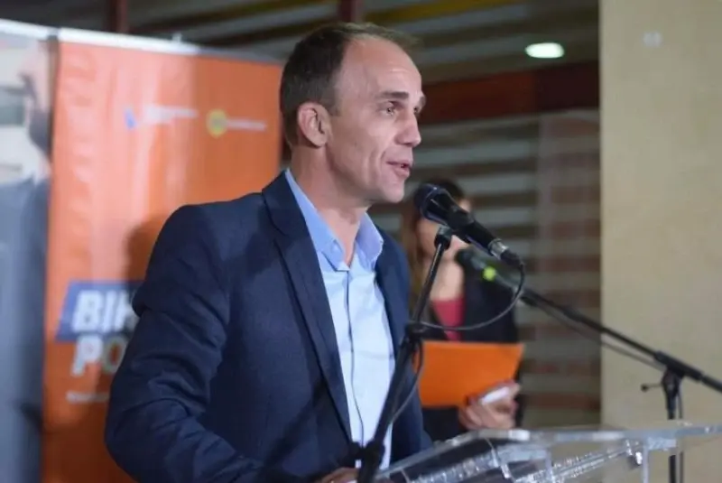 Delegat u Domu naroda Parlamenta FBiH Amir Orlović uputio je inicijativu za izmjene Zakona o prijevremenom povoljnijem penzionisanju branilaca