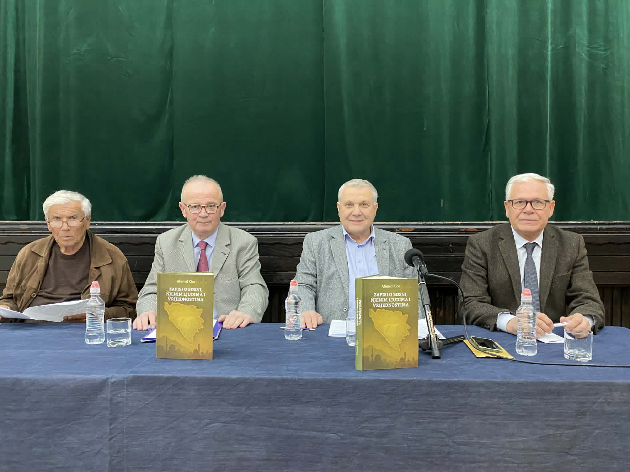 Sinoć u Domu kulture Donji Vakuf održana promocija knjige “Zapisi o Bosni, njenim ljudima i vrijednostima”