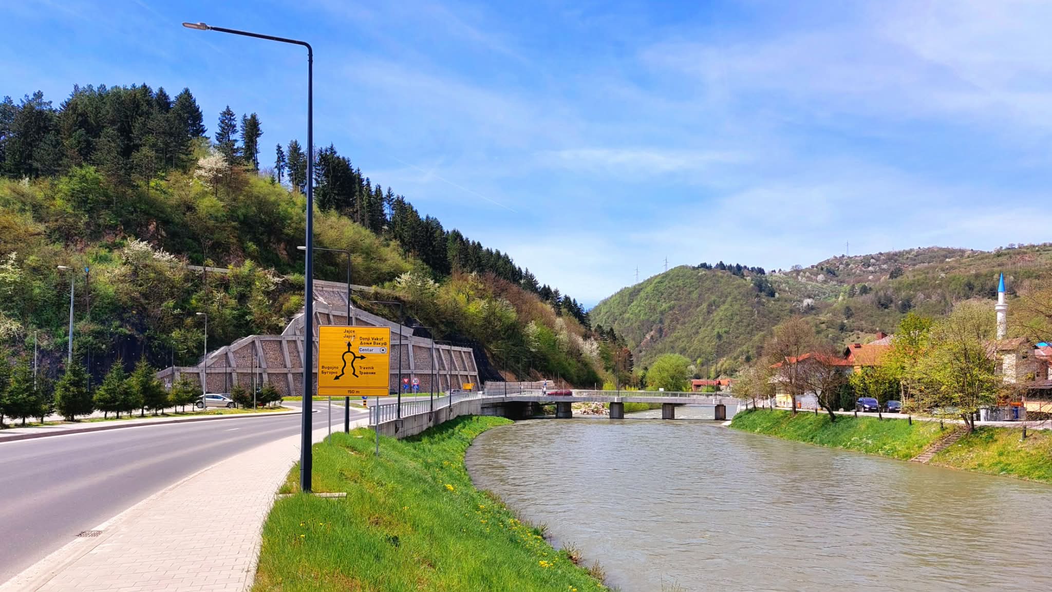 Kolovoz mjestimično vlažan – Stanje na putevima u BiH