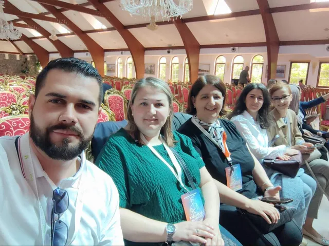 Uposlenici JU Dom zdravlja Donji Vakuf na regionalnoj konferenciji  „Budućnost sestrinstva – Snaga znanja, toplina brige“