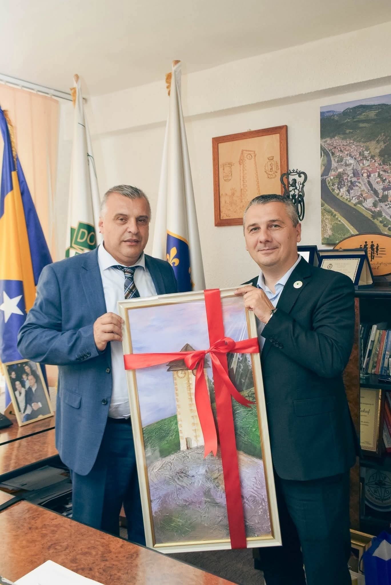 📍𝐍astavak velikog investicionog ciklusa: Potpisano šest ugovora vrijednih skoro 600.000 KM