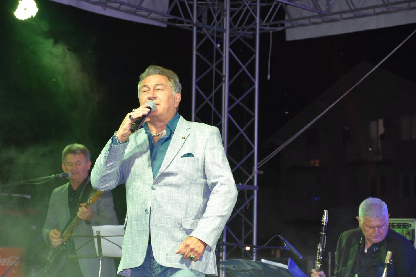 Nezaboravna muzička večer uz Halida Muslimovića i Ferida Avdića