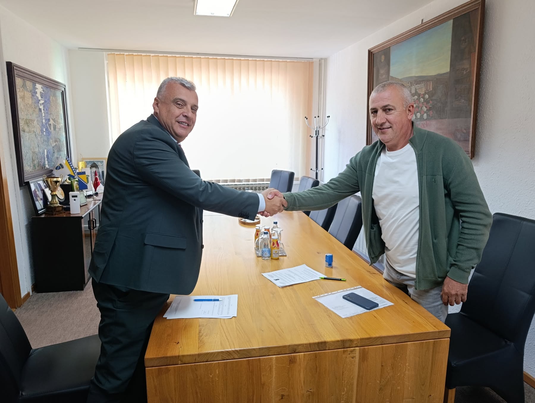 Potpisani ugovori za nabavku jablaničkog granita i nastavak uređenja centra Donjeg Vakufa