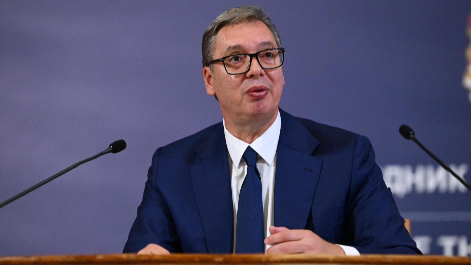 Vučićev pad